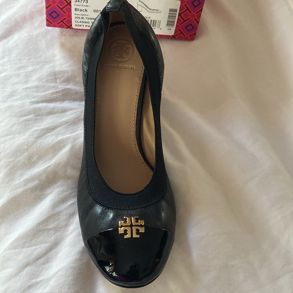 Tory Burch shoes like new - Picture 2 of 4